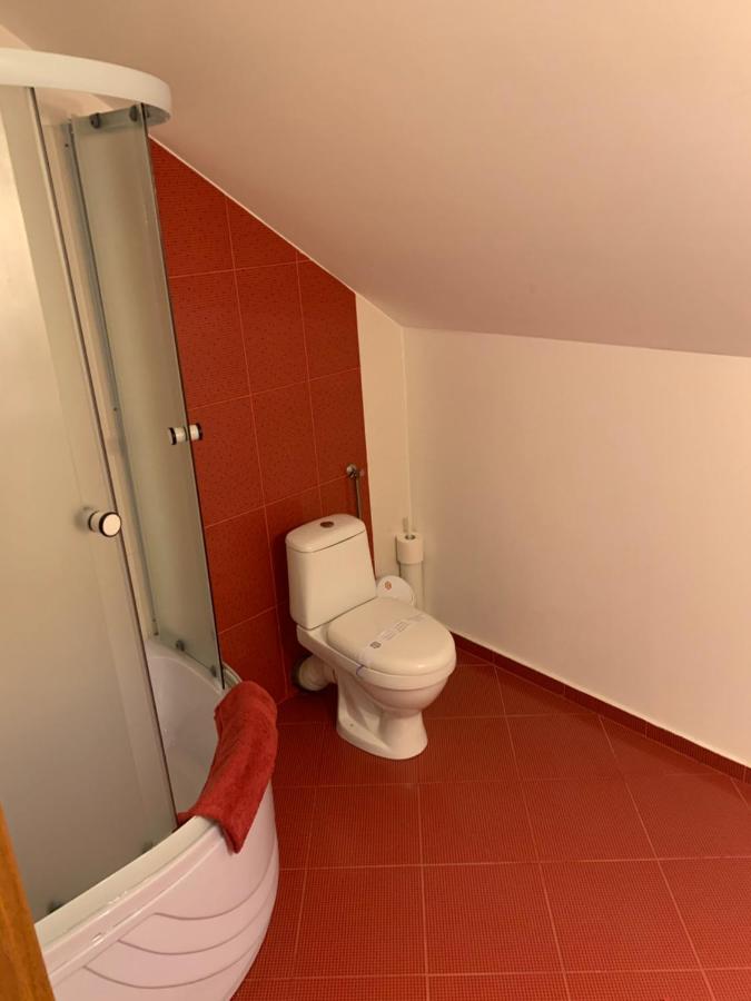 Dorf Haus Valiug Hotel Bagian luar foto