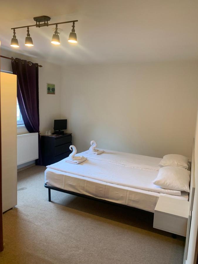 Dorf Haus Valiug Hotel Bagian luar foto