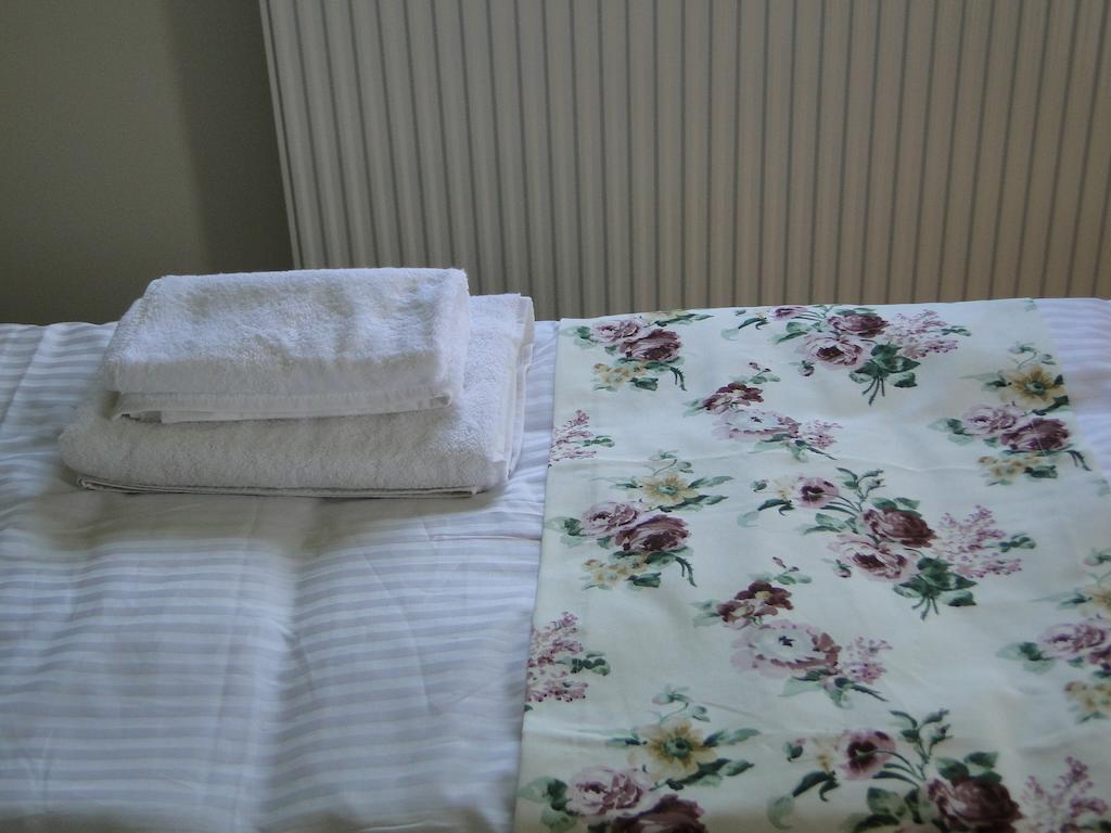 Dorf Haus Valiug Hotel Ruang foto