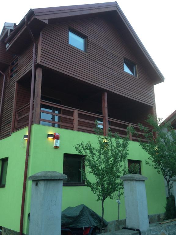 Dorf Haus Valiug Hotel Bagian luar foto